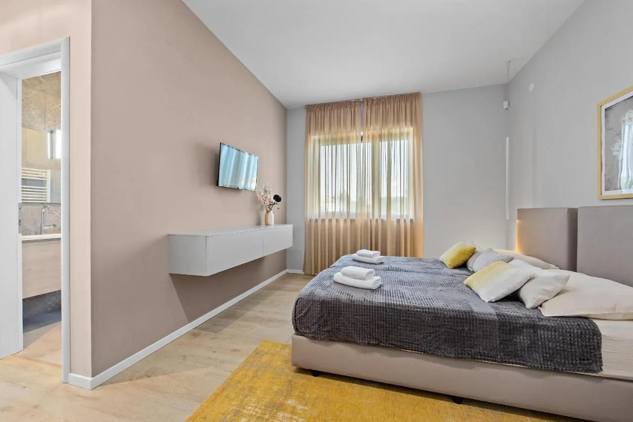 Villa Moon Near The Sea Fazana