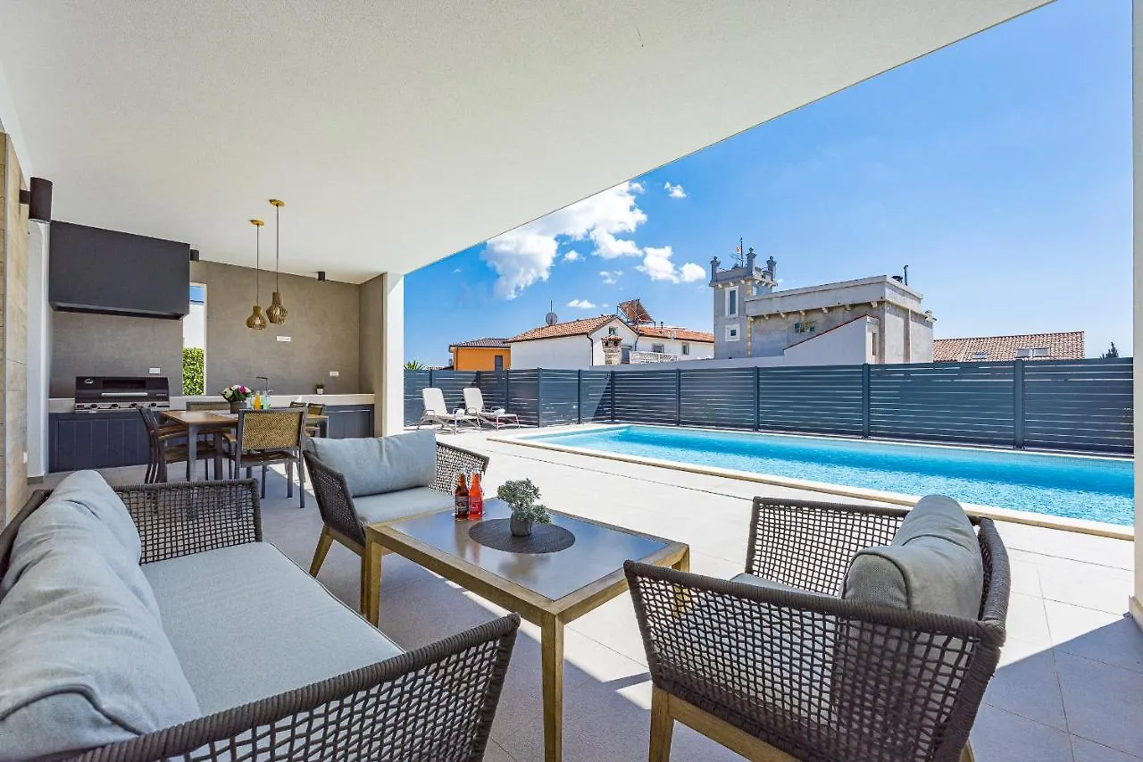 Villa Moon Near The Sea Fazana